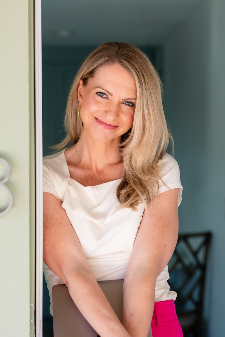 You Don’t Have to be an Influencer to Market Your Holistic Health Practice [Episode 122]