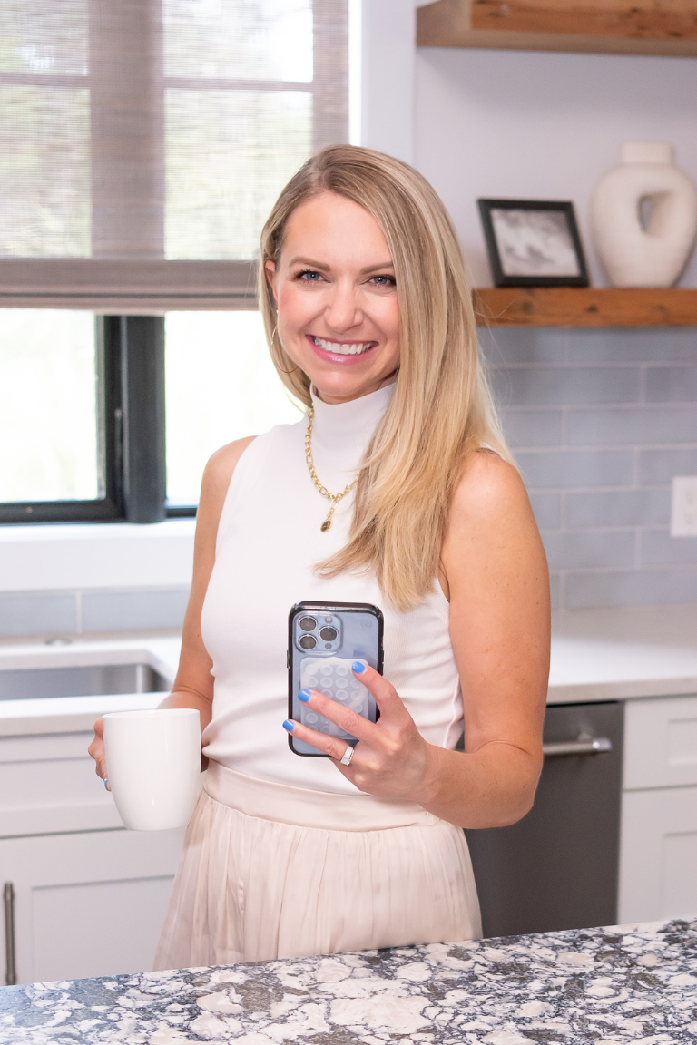 Case Studies: How to Turn Silent Lurkers into Paying Patients [Episode 136]