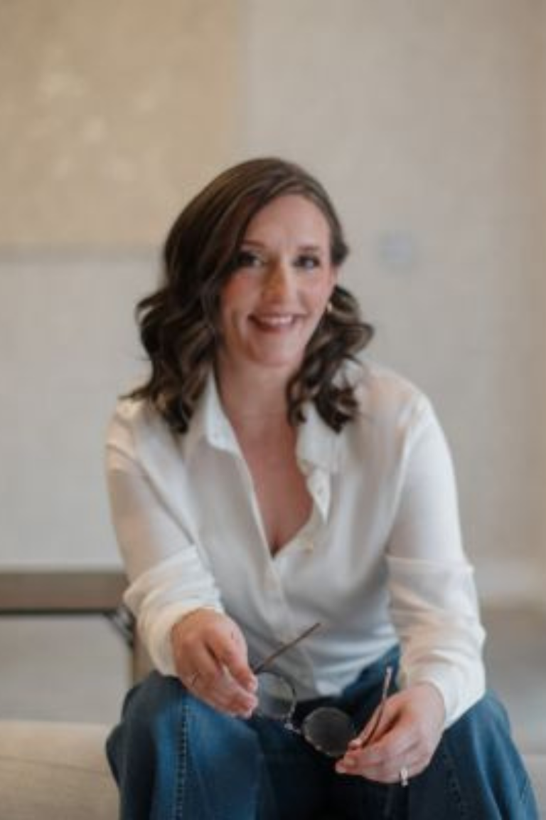 Small Tweaks, More Clients for Practitioners with MFR Business Coach Heather Hammell [Episode 143]